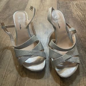 women’s silver heels